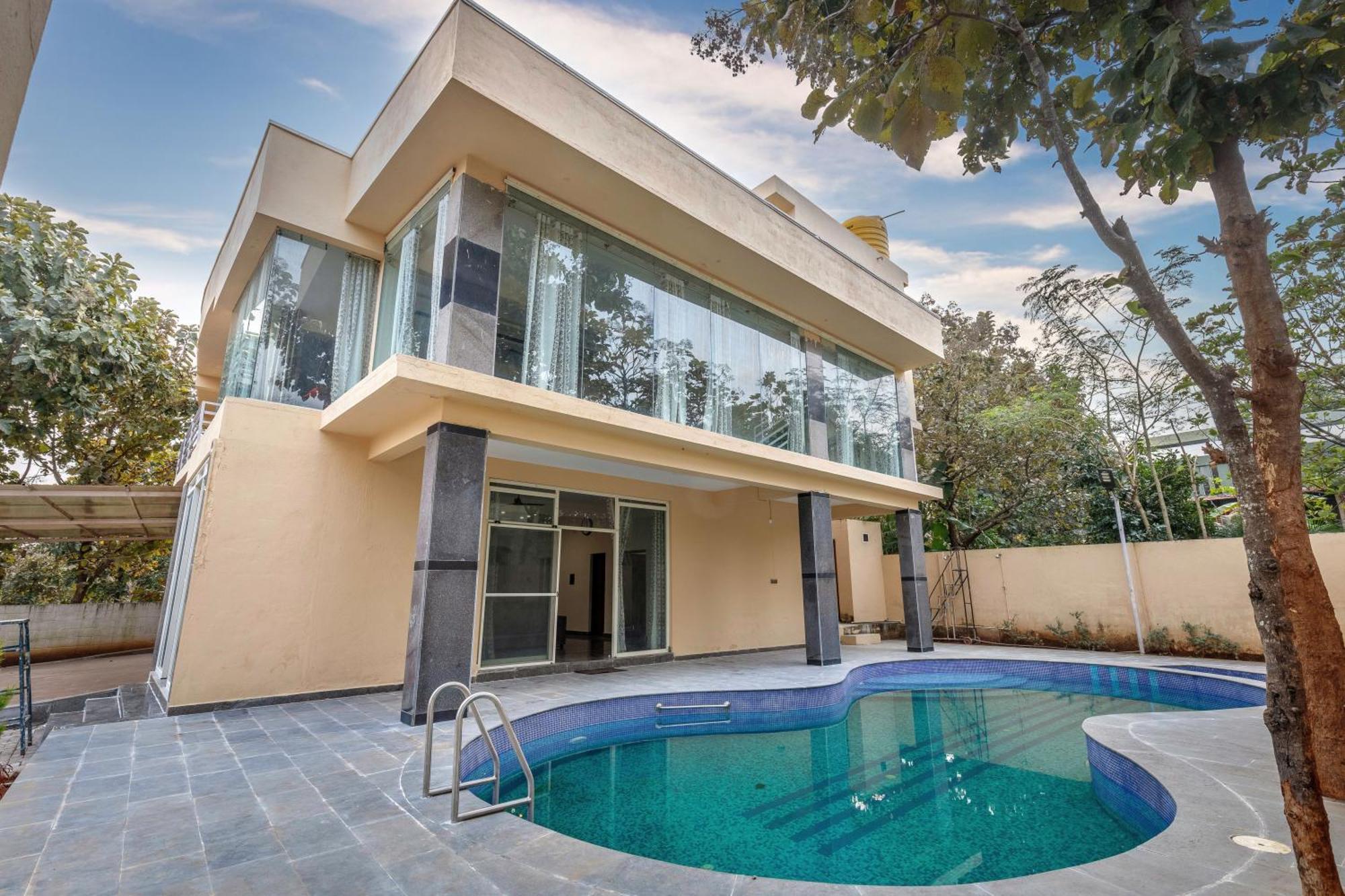 Villa Exotica By Stayjade5Bhkpoolacprojector Denkanikottai Dış mekan fotoğraf