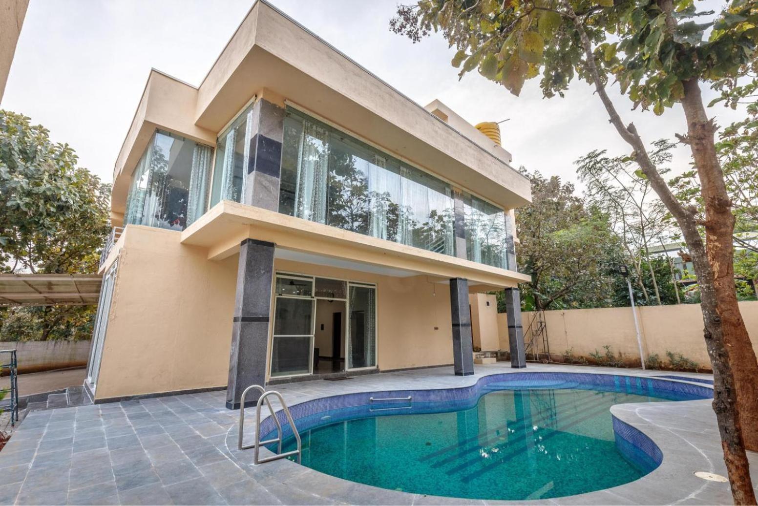 Villa Exotica By Stayjade5Bhkpoolacprojector Denkanikottai Dış mekan fotoğraf